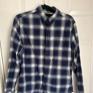 Medium Plaid American Eagle Button Down